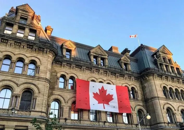 联邦快速通道（Express Entry）法语定向移民项目